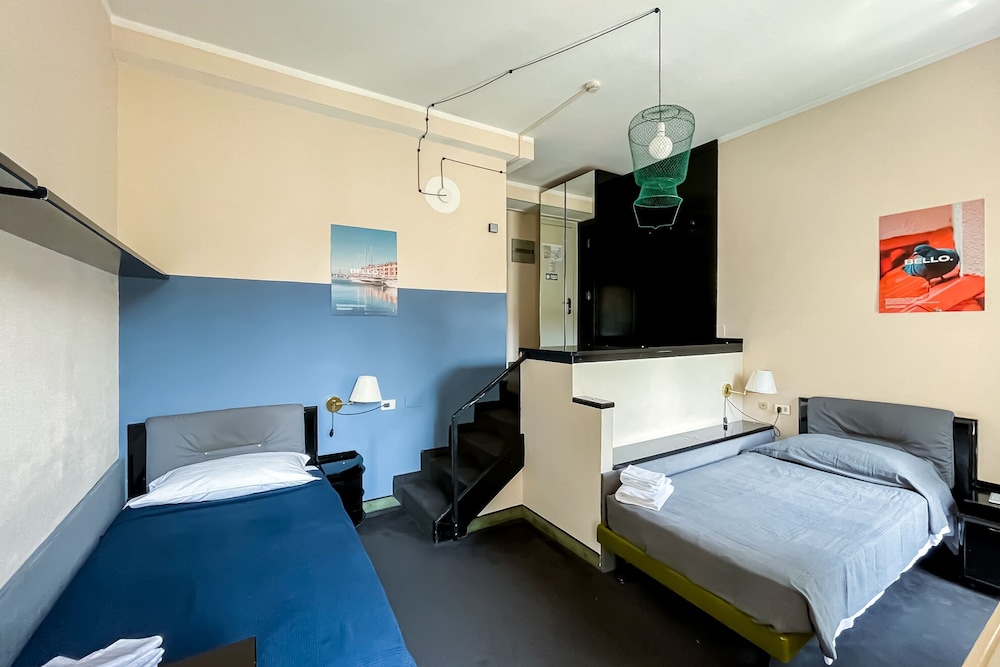 Hotel Britannia 11/50