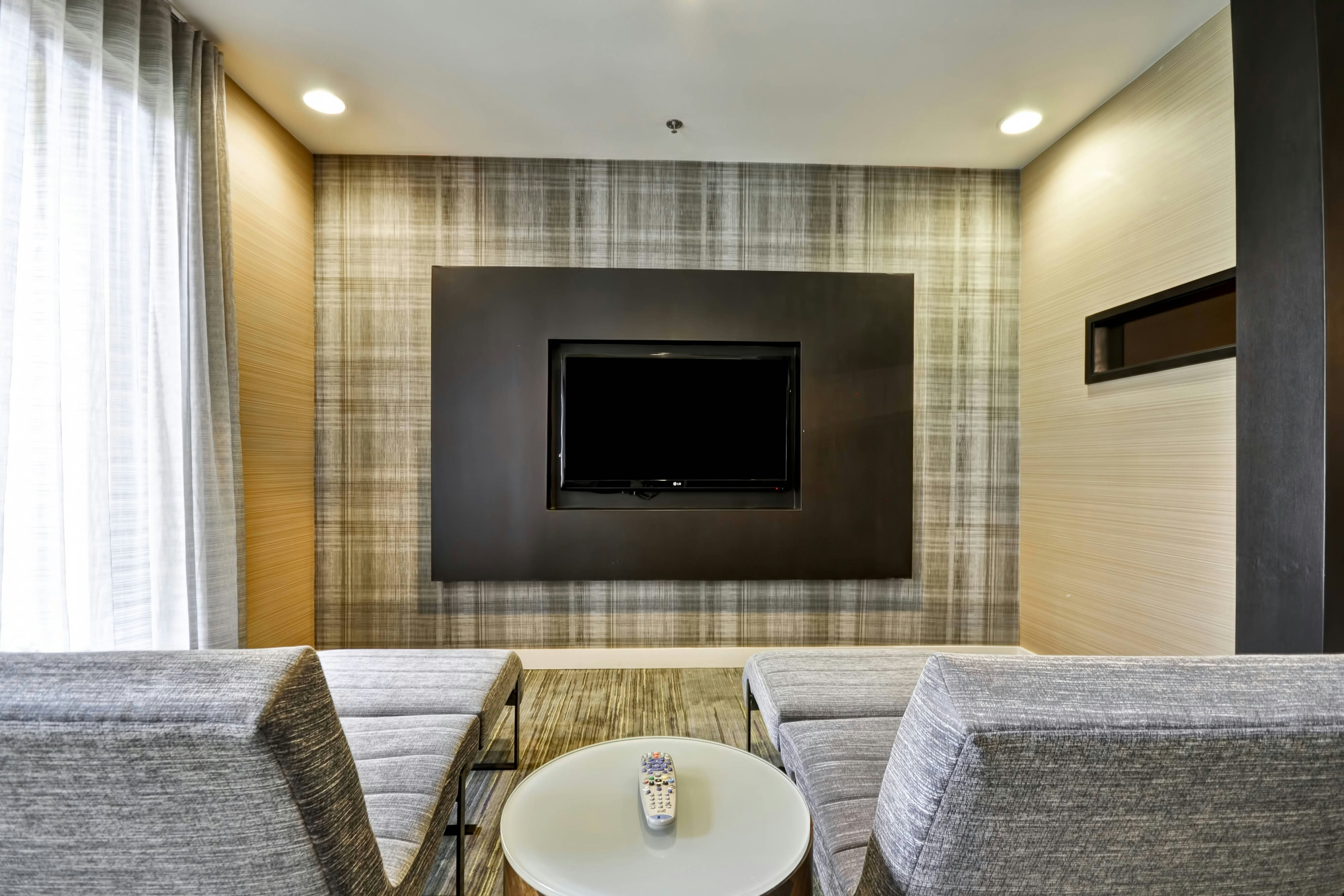 Courtyard By Marriott Dallas Medical Market Center 41/48