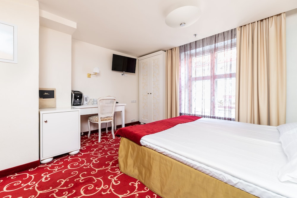 Meriton Old Town Garden Hotel 11/49