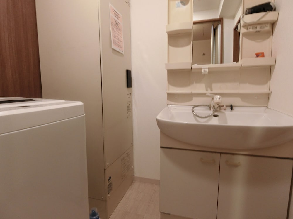 Sakura Sands Hotel 50/50