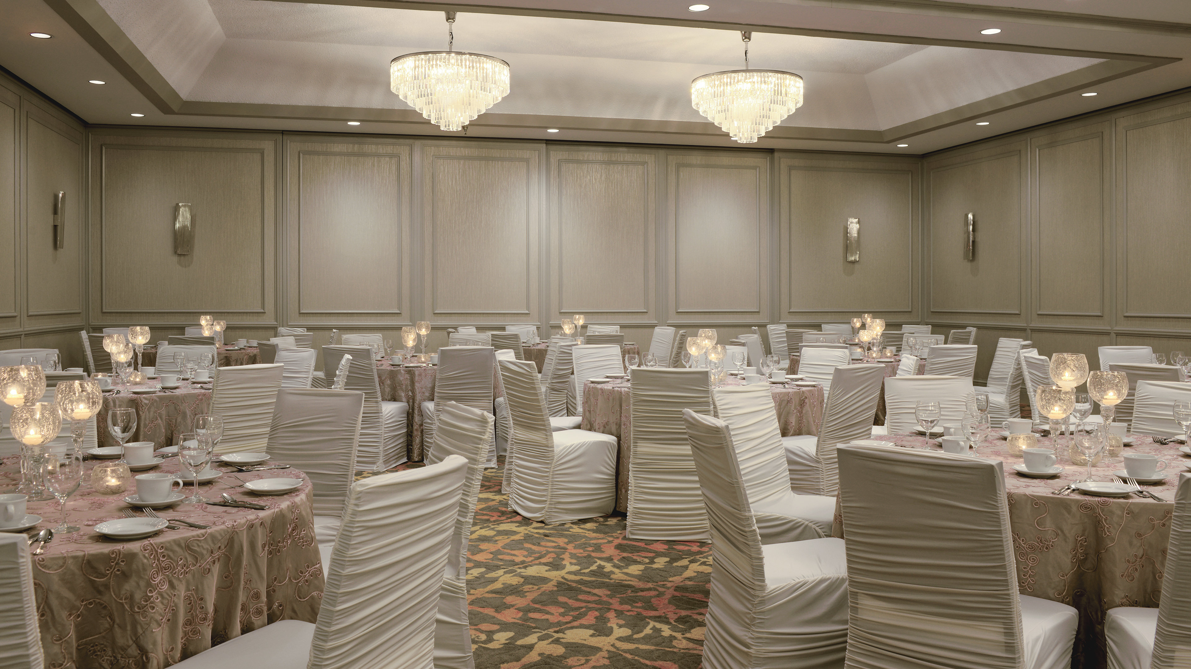 Holiday Inn Winnipeg South 71/81