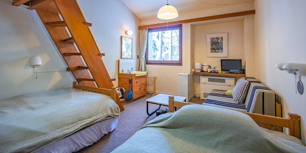 Lodge Scole 20/74