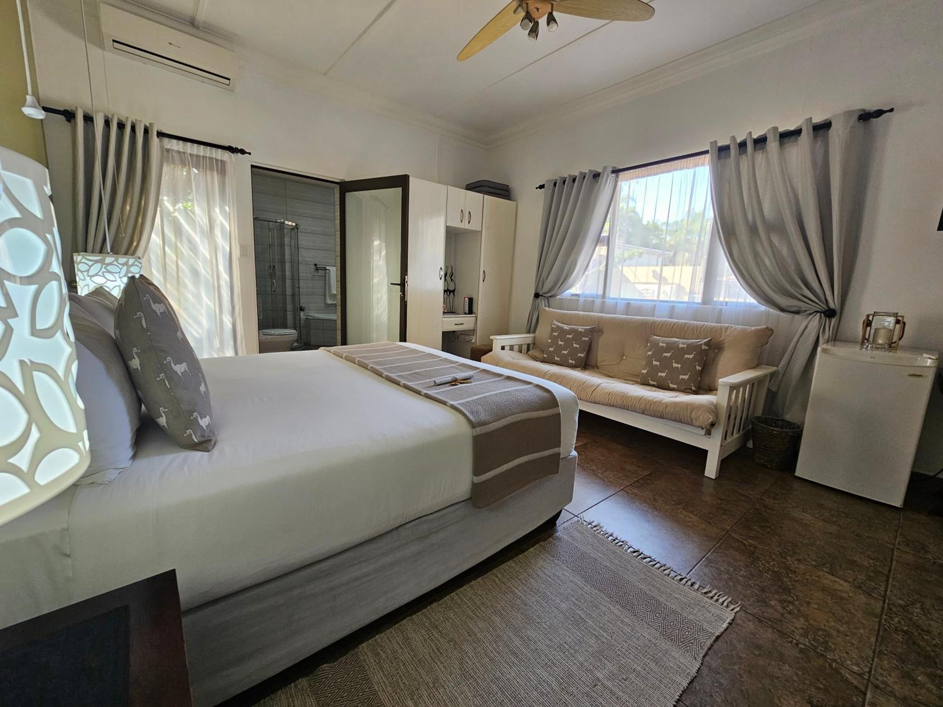 Leopard Corner Guest House 5/62
