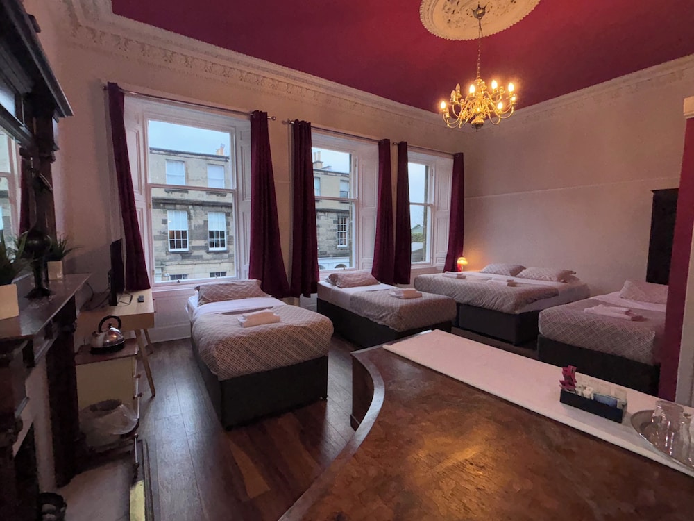 Regent House Hotel 48/64