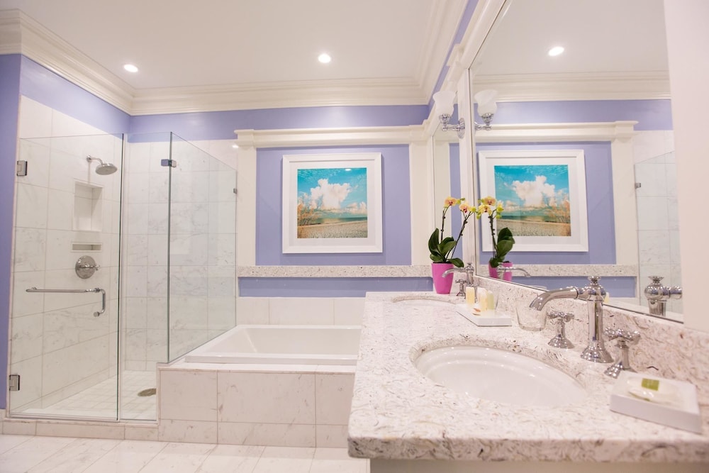 The Beach Club At Charleston Harbor Resort And Marina 45/48