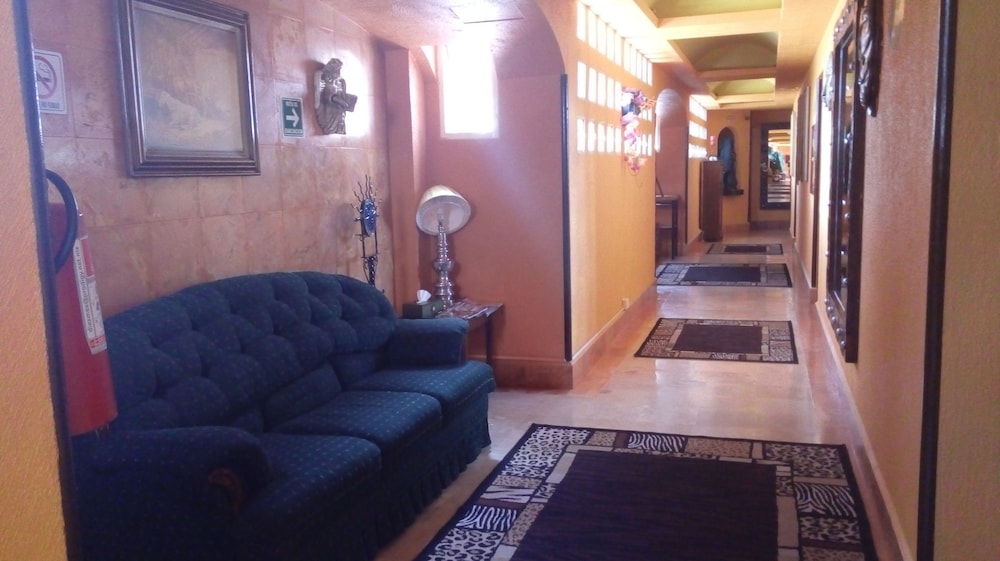 Hotel Villas and Suites Real Azteca 34/41