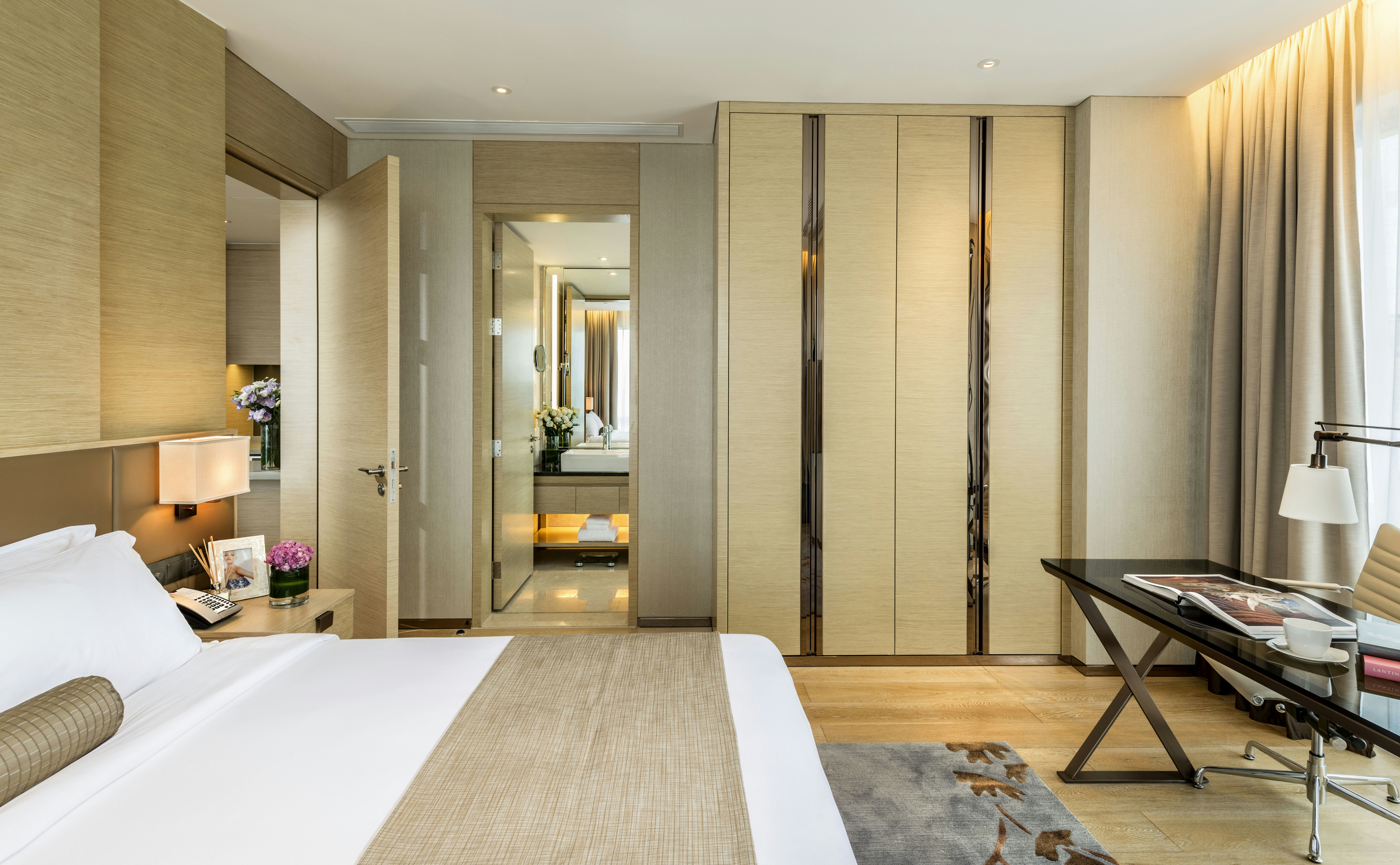 FRASER SUITES GUANGZHOU 30/84