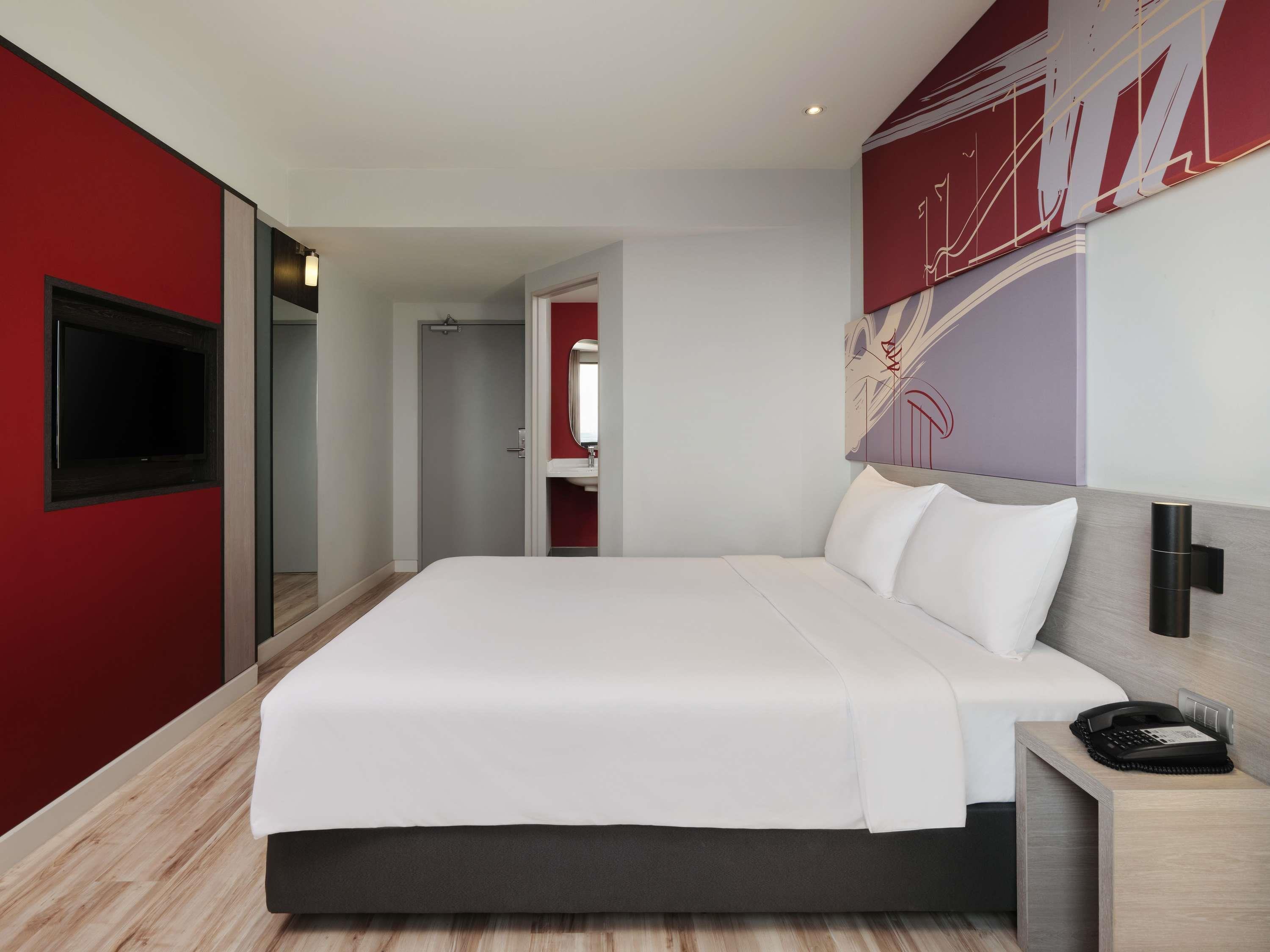 غرفة بسرير كوين، Ibis Bangkok Impact 3/10