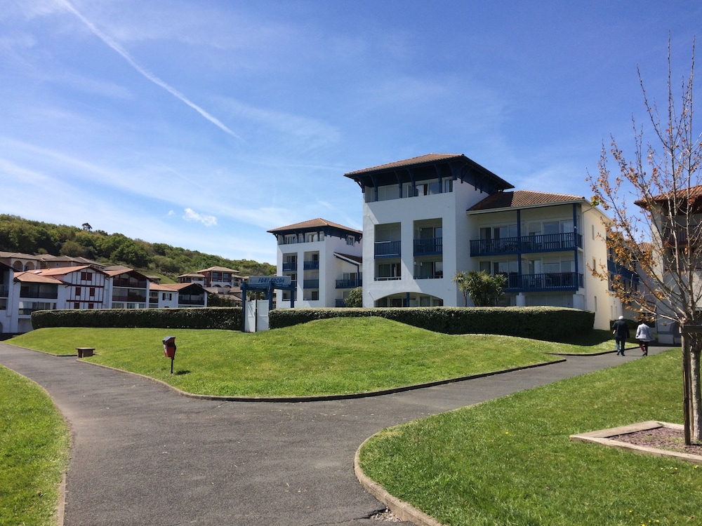 Residence Fort Socoa 55/57