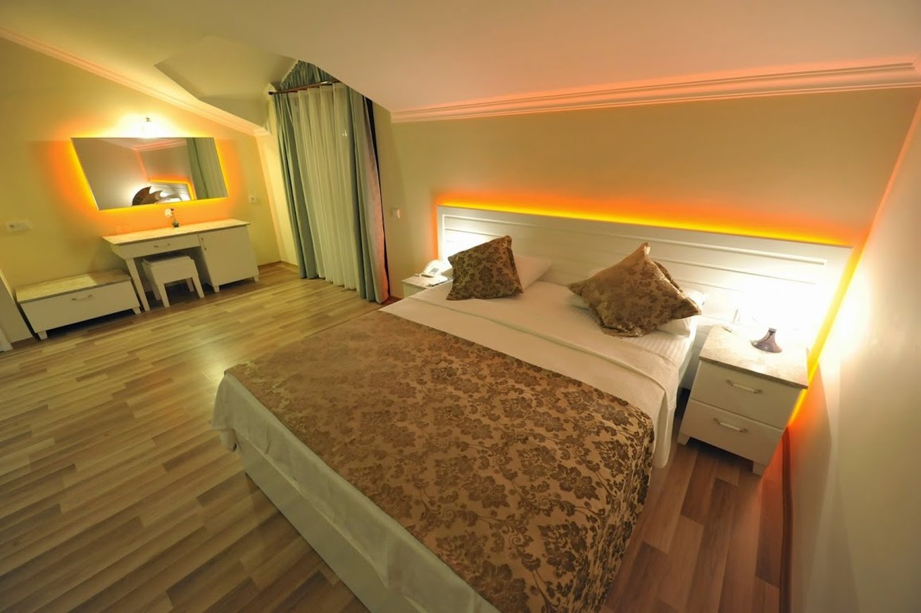 UNSAL HOTEL 6/45