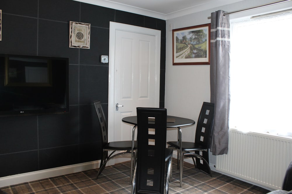 Pitfaranne Guest House 38/50