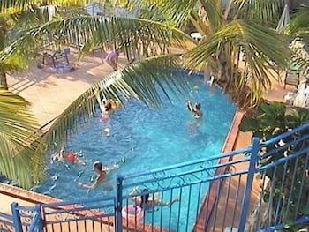 CORAL POINT LODGE 23/35
