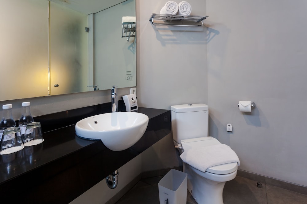 Loft Legian 54/56