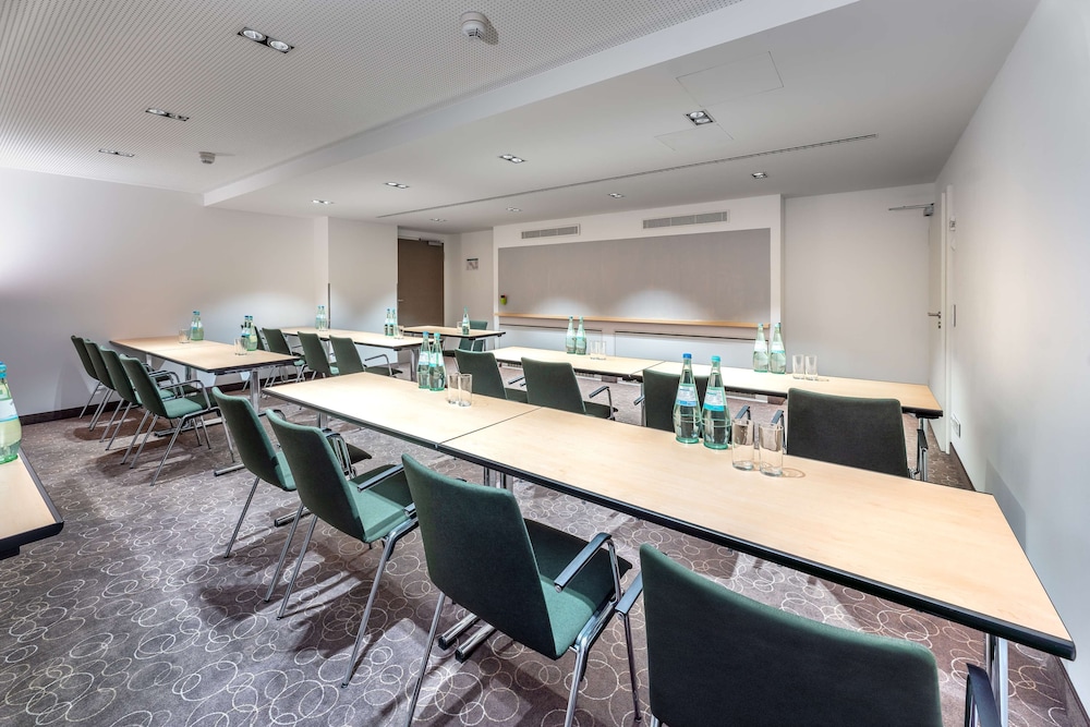 Park Inn By Radisson Nuremberg 45/49