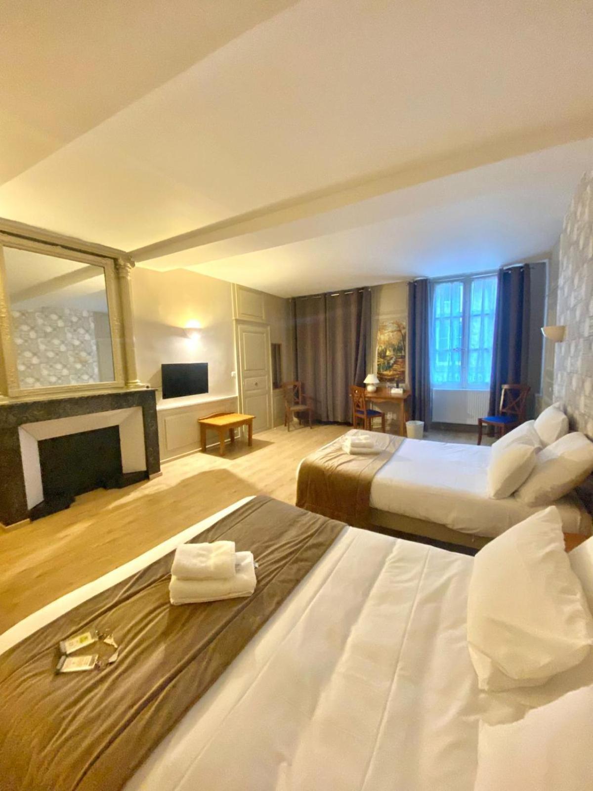 Logis Hotel De L'Europe 3/16