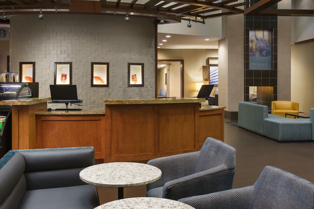 Hyatt Place Fort Lauderdale Airport - South & Cruise Port 23/44