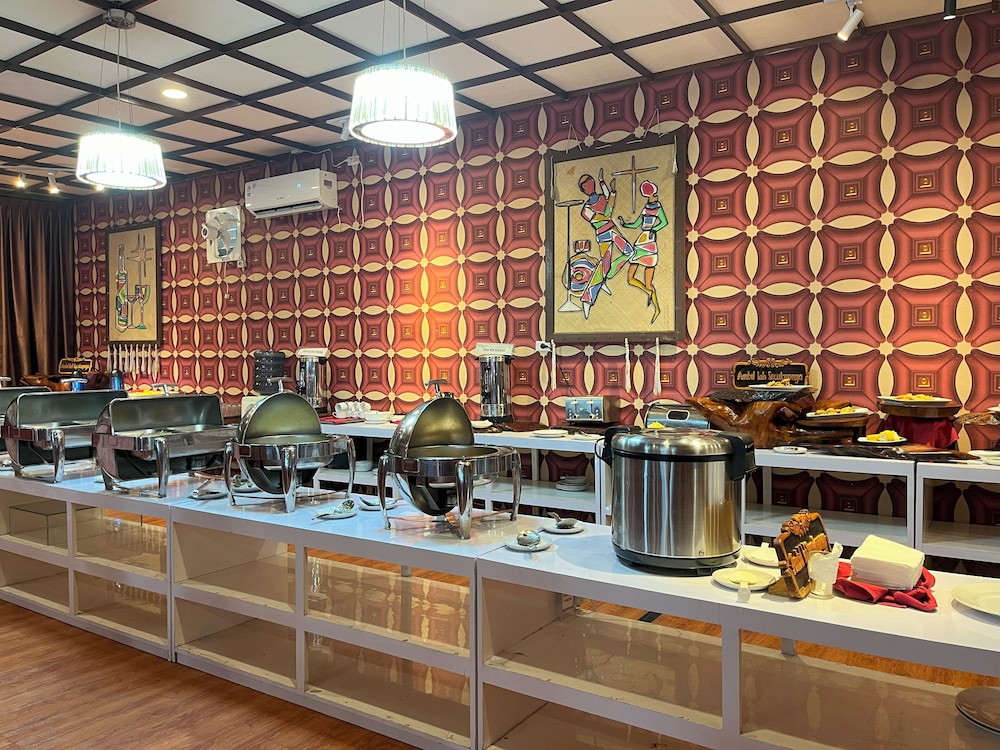 Grand Tamaro Hotel Parapat 39/49