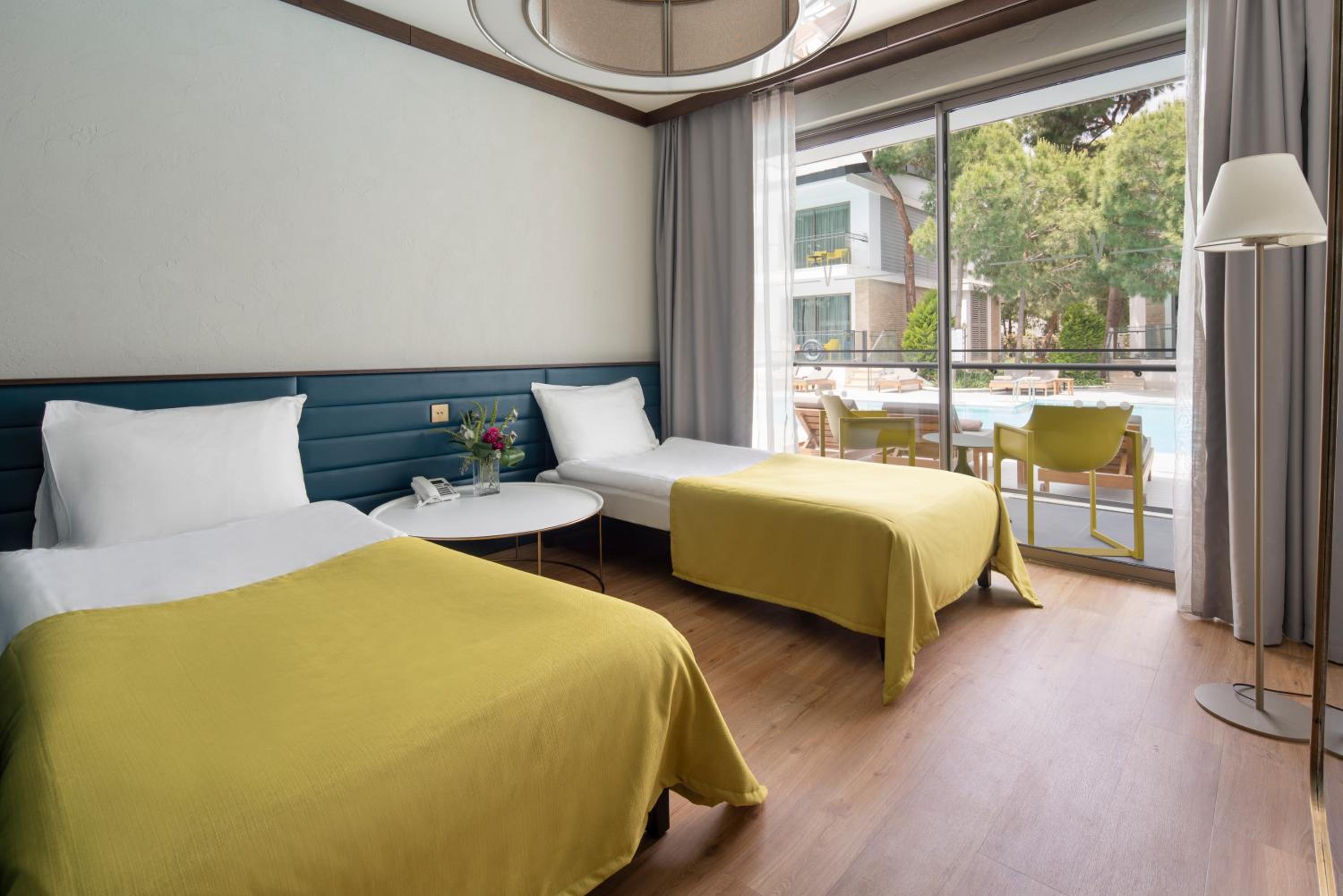 Duplex, Swim Up, Lagoon, Double Bed