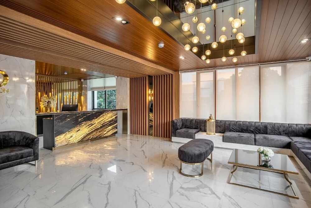 ORION Hotel and Residence Bangkok 7/50