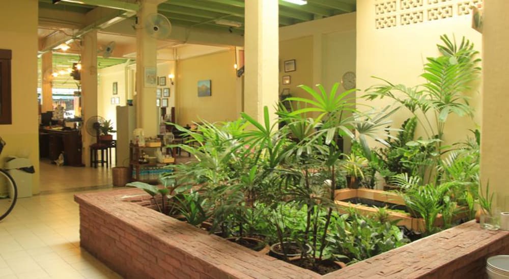 Thaweesuk Old Town Boutique Homestay 68/71