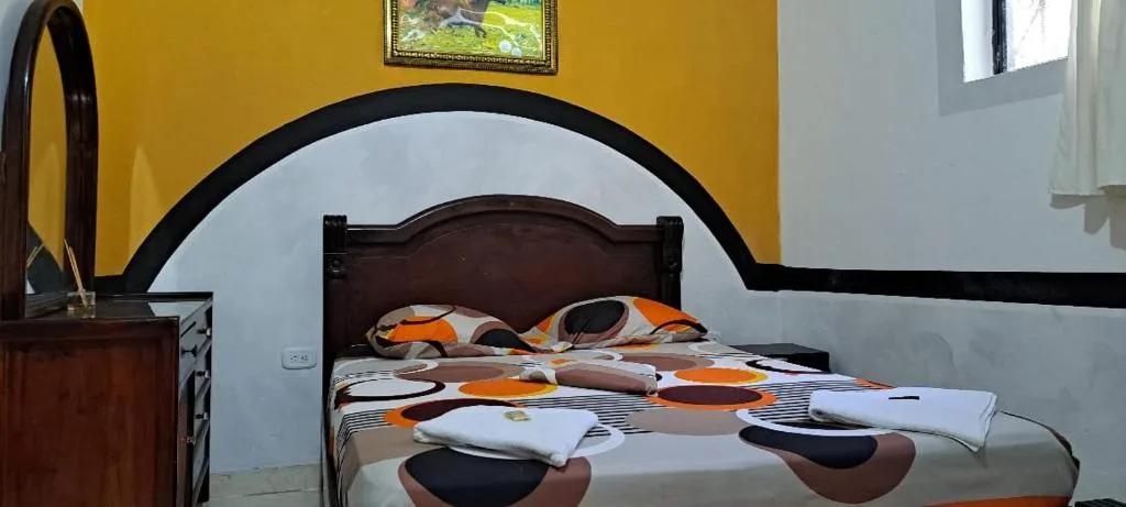 Hotel Plaza Confort Inn 34/44