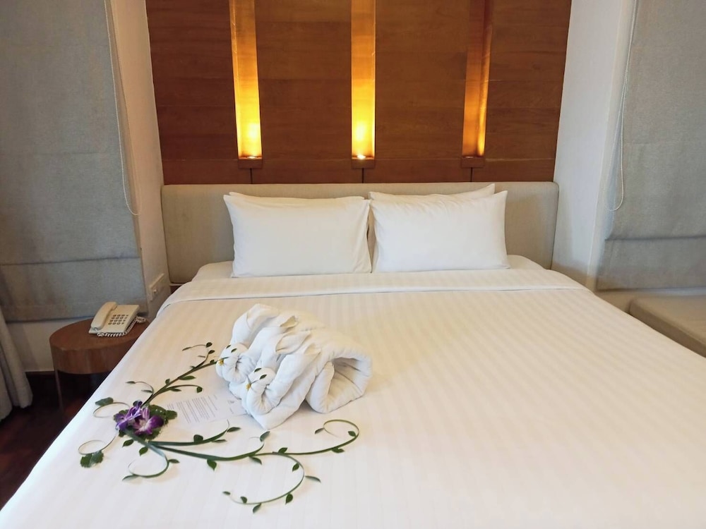 THAI HOUSE BEACH RESORT 31/75