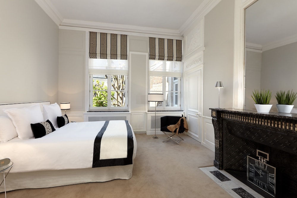 Clarance Hotel Lille 25/50
