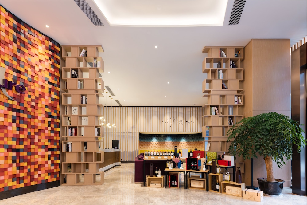 Mercure Chengdu Huapaifang (Opening December 2018) 49/69
