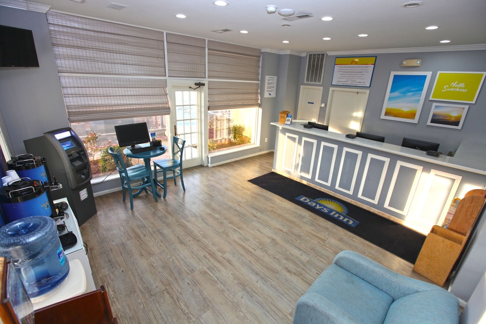 Days Inn by Wyndham Ocean City Oceanfront 5/64