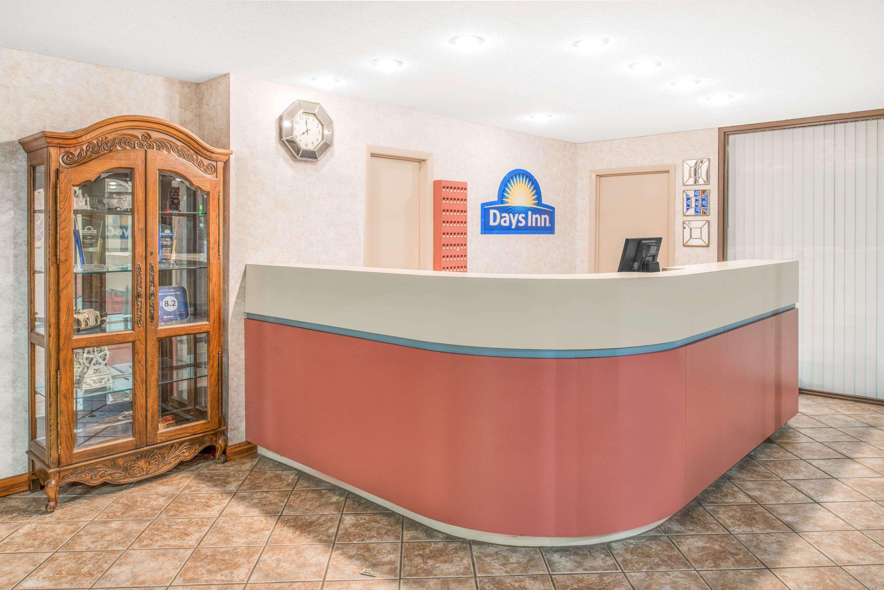 Days Inn by Wyndham Calvert City/Paducah East 2/15
