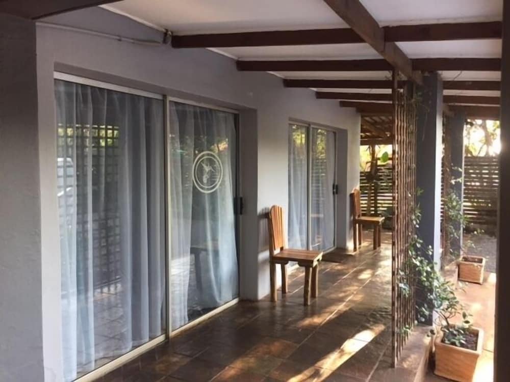 Hlulala Guesthouse 1/27