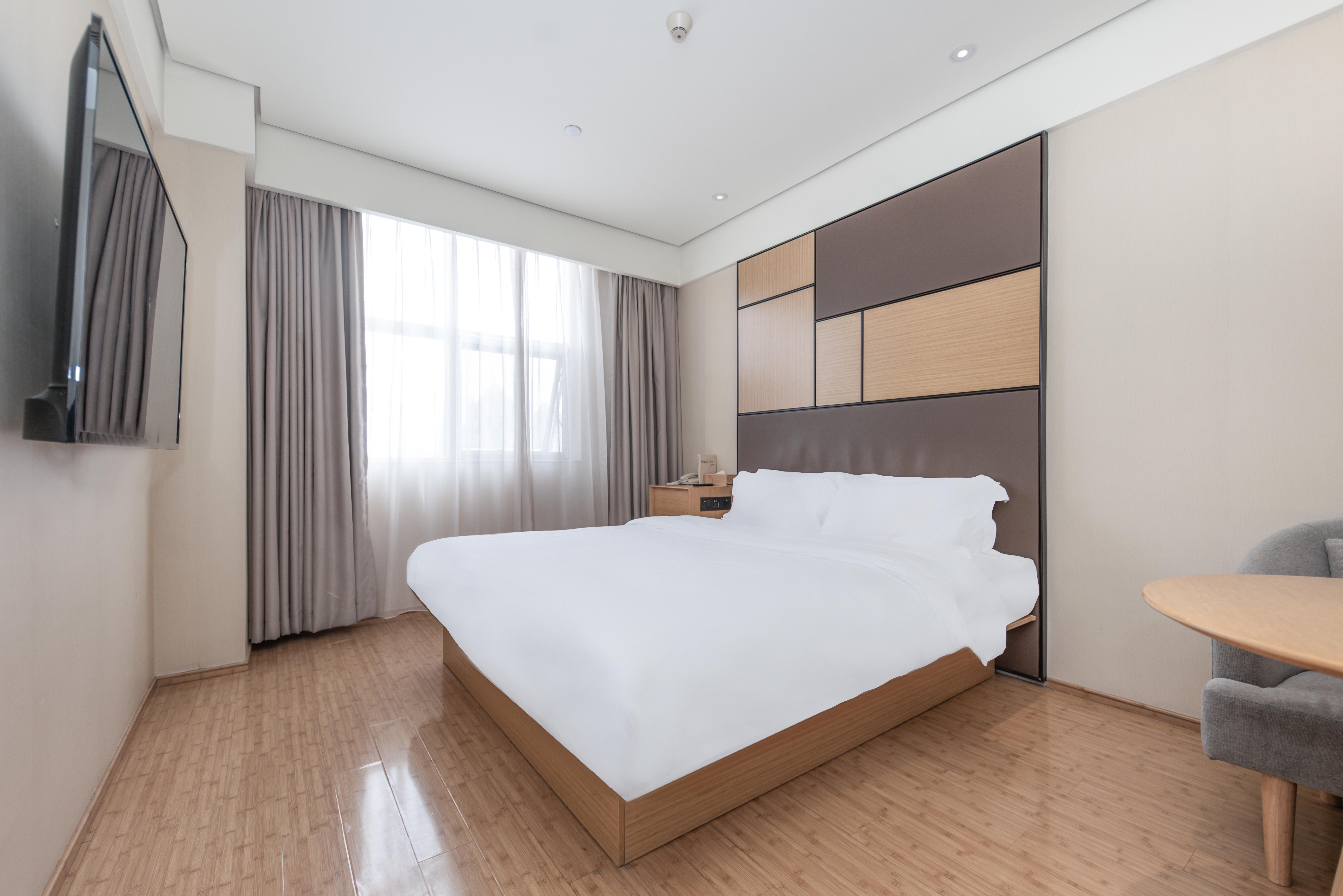 JI Hotel Hangzhou Wulin Square Wenhui Building 26/50
