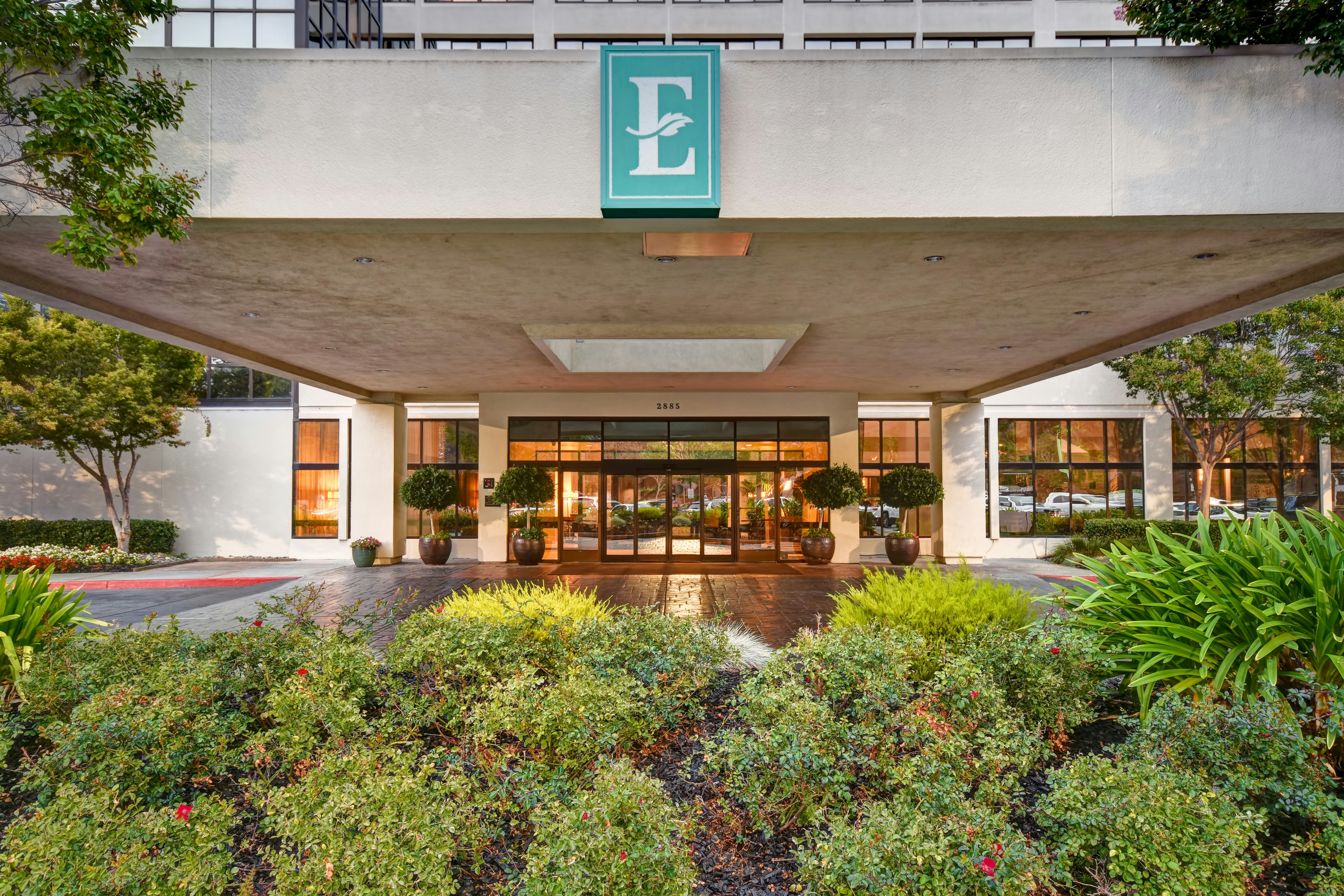 Embassy Suites by Hilton Santa Clara Silicon Valley 2/45