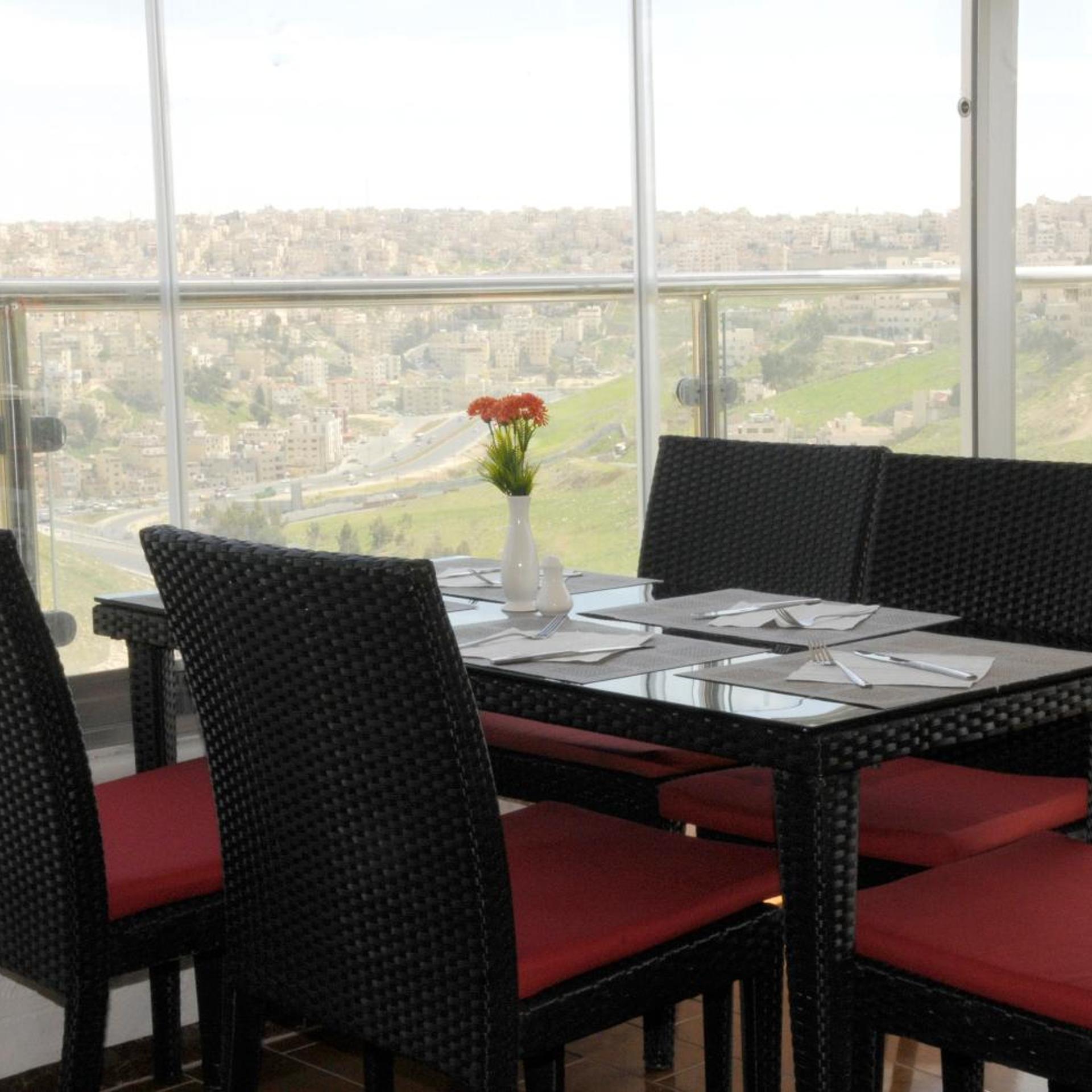 Olive Hotel 42/58