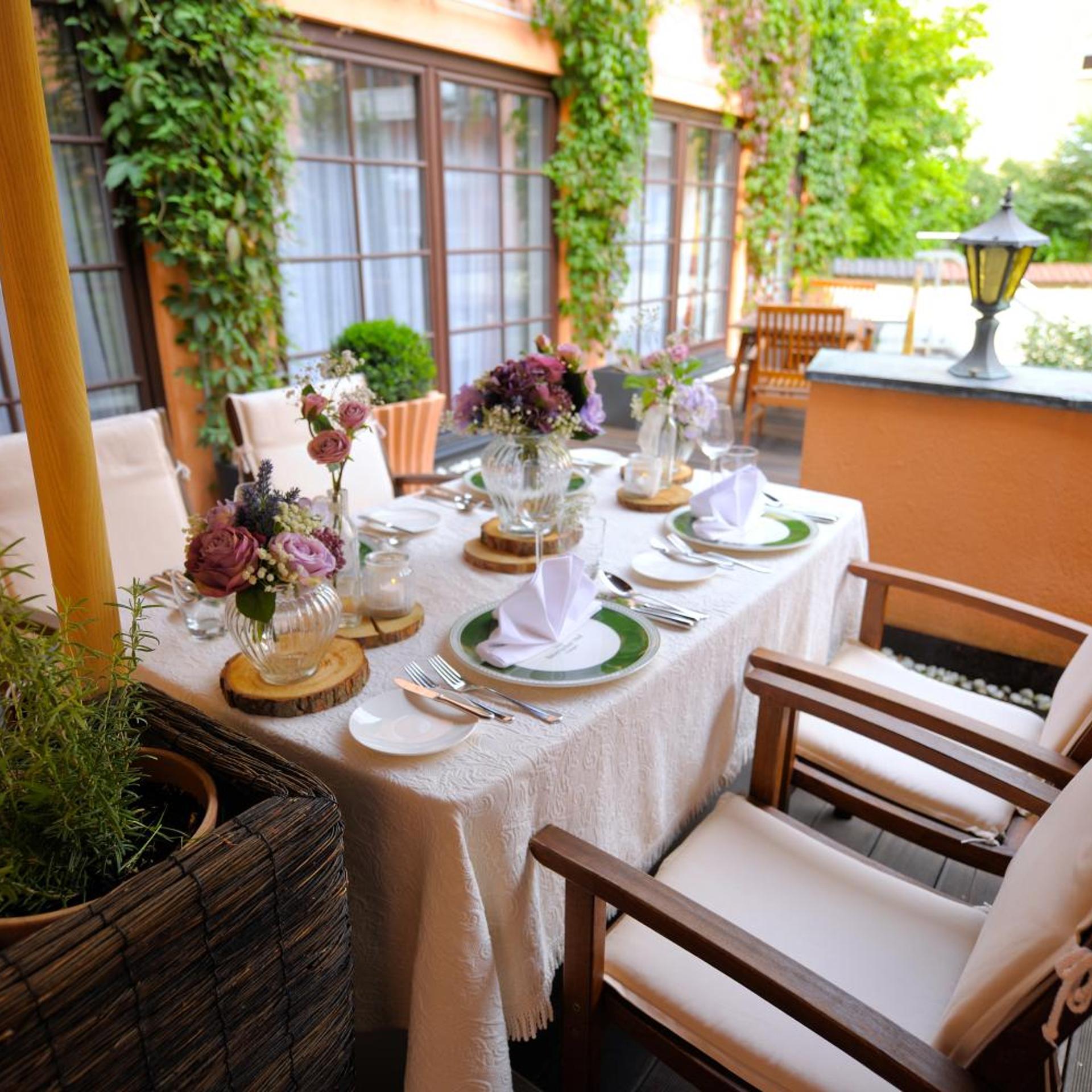 Bayerischer Hof 34/47