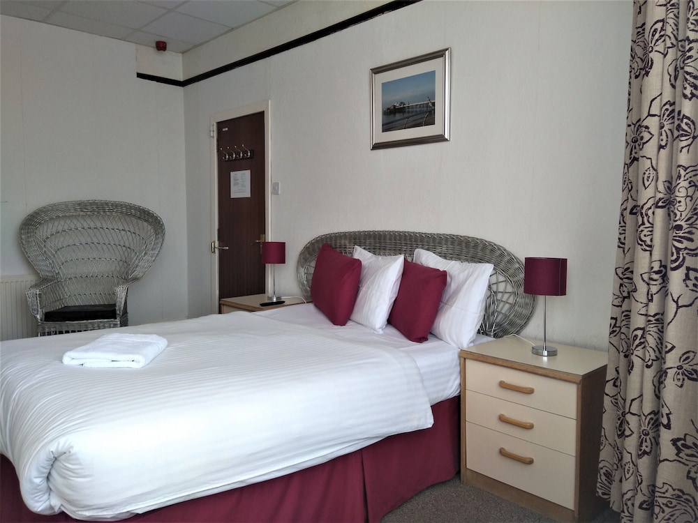 Aunties Coliseum Hotel 18/50