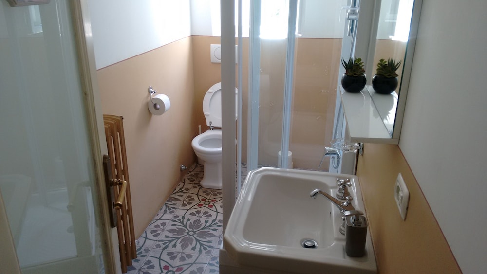 L'Aranceto Guest House 47/50