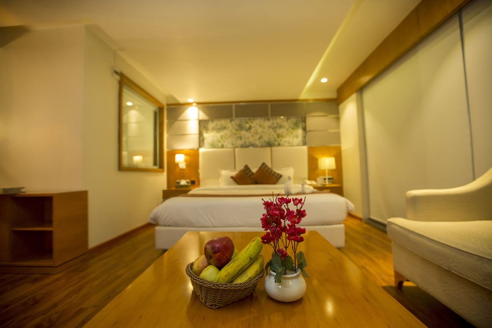 HOTEL SHUBH INN 6/19