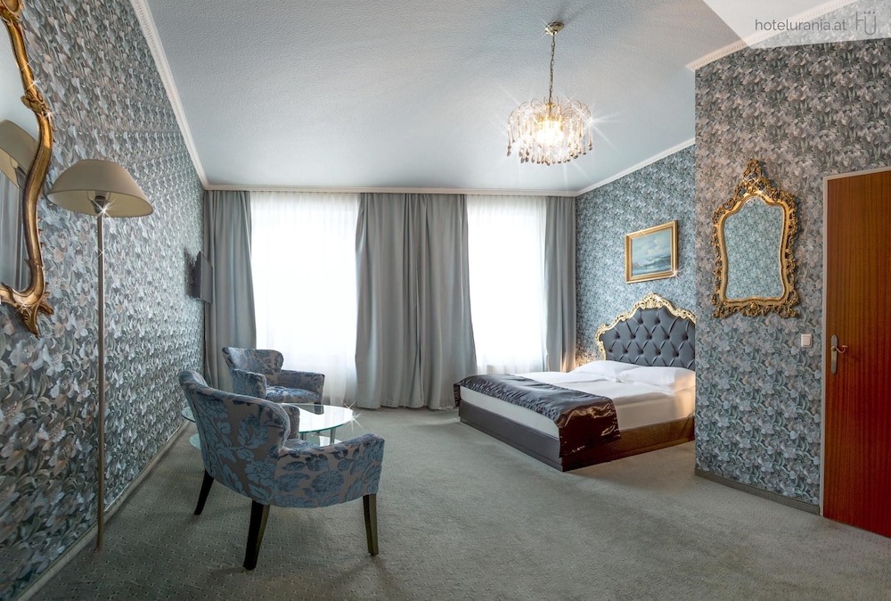 Hotel Urania 70/78