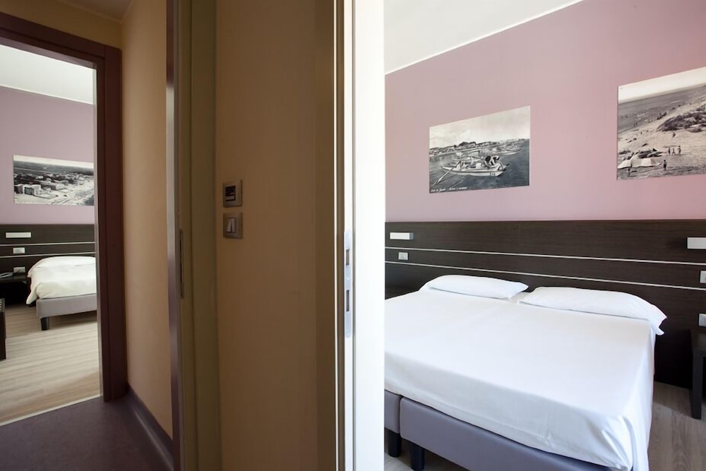 Vienna Hotel 18/56