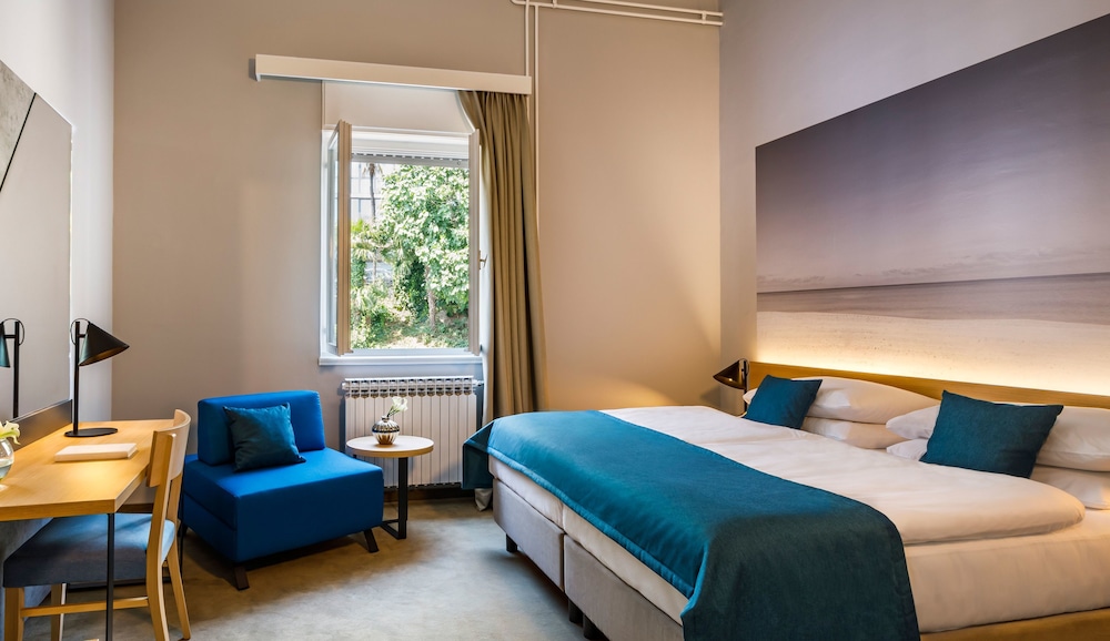 Hotel Istra 17/63