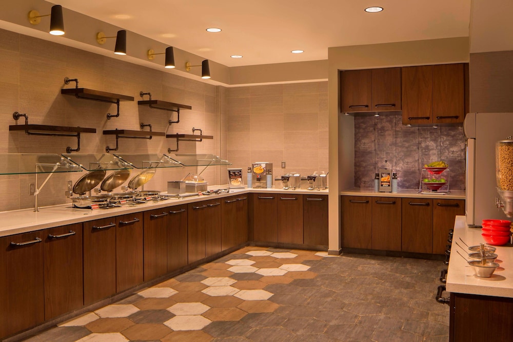 Towneplace Suites By Marriott Foley At Owa 9/24