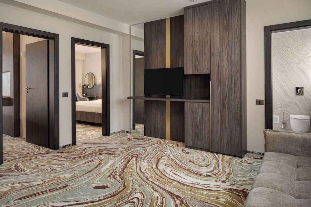 Ramada by Wyndham Bucharest Otopeni Airport 21/44