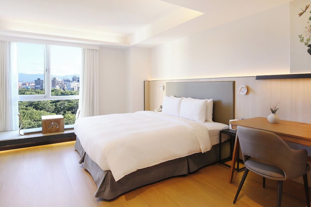Dandy, Suite, Queen Bed