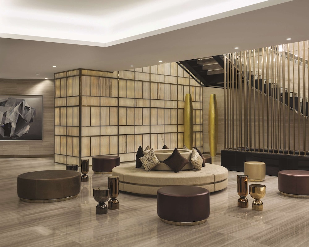 Hyatt Regency Al Kout Mall 48/70
