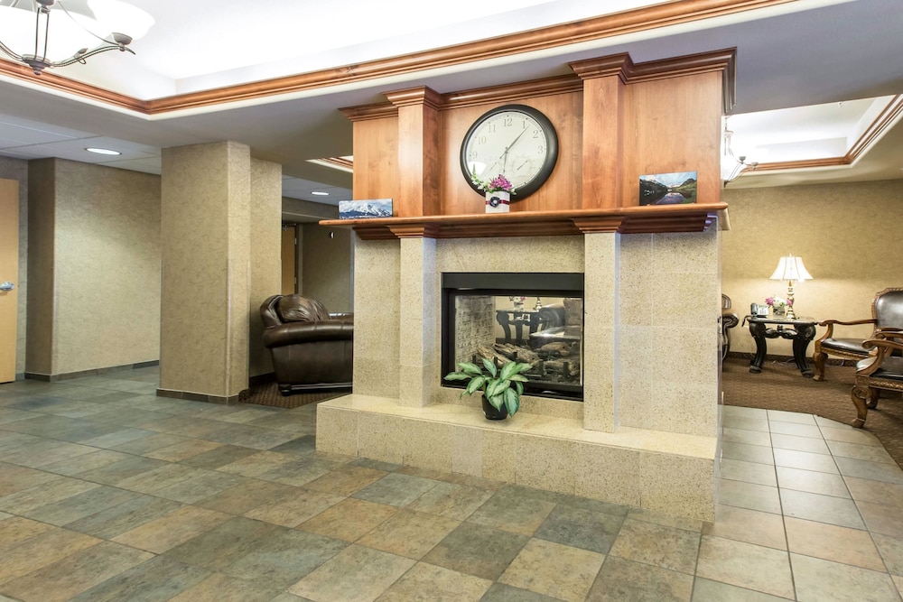 Comfort Inn & Suites Glenwood Springs On The River 4/27