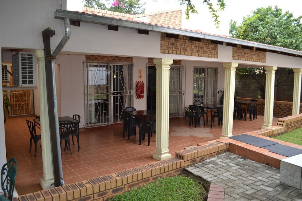 Kamogelo Guest House 1/47