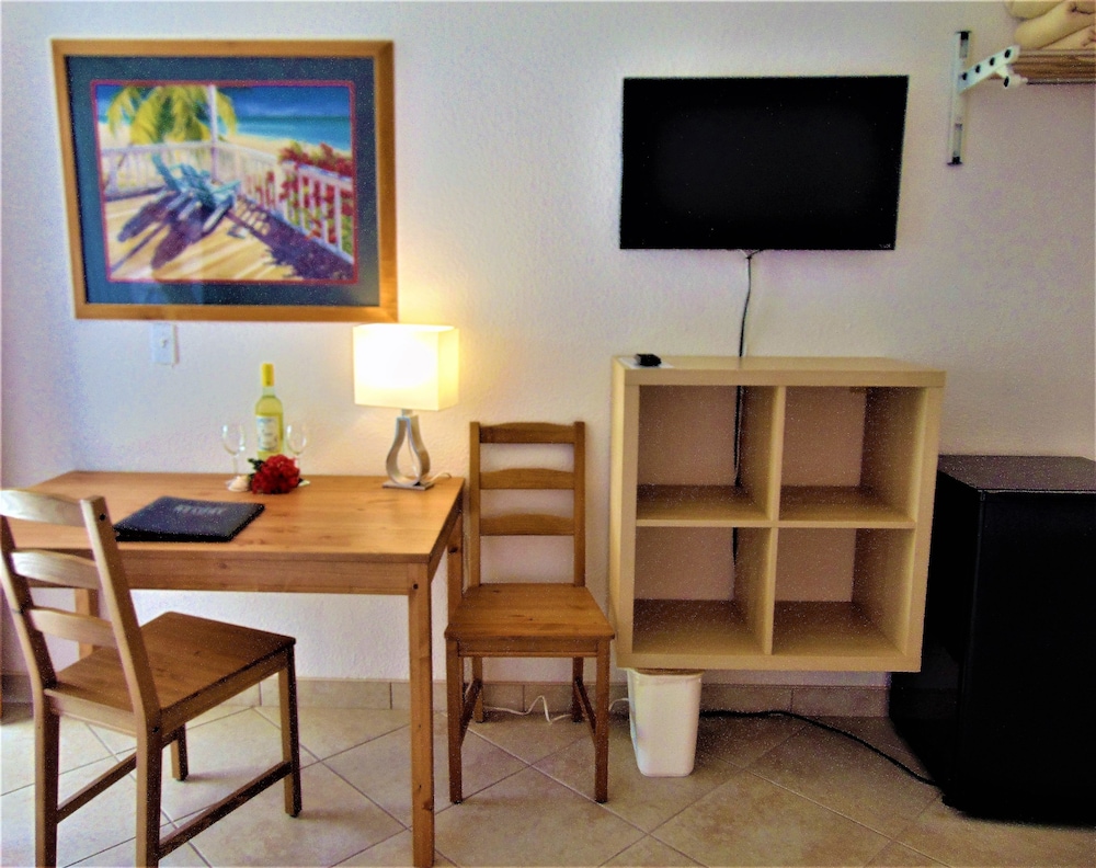 Dolphin Key Resort 28/50