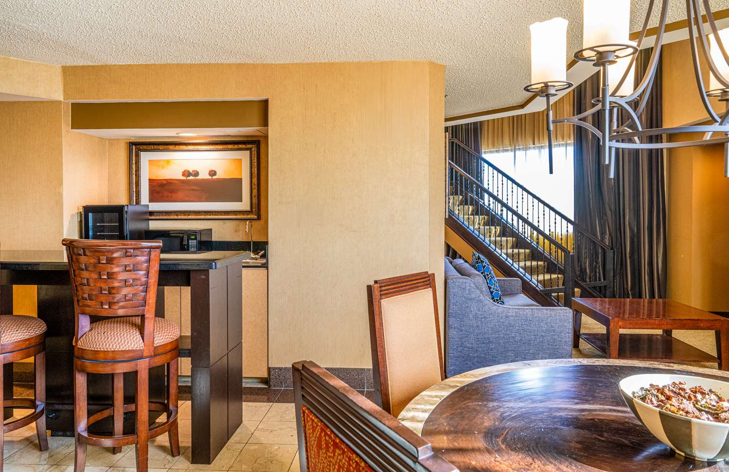 Hilton Richardson Dallas 39/53