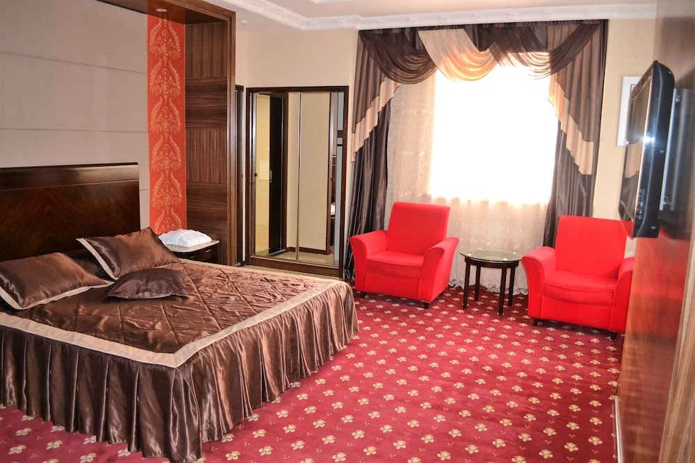 Renion Hills Hotel 26/58
